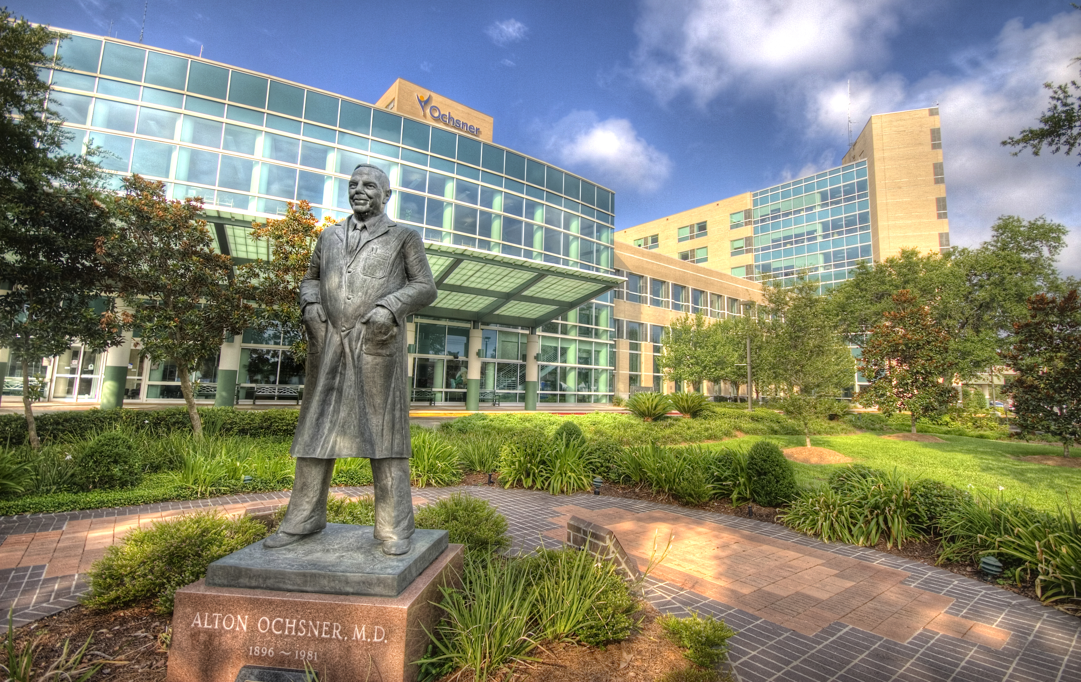 What is Ochsner Medical Center known for?
